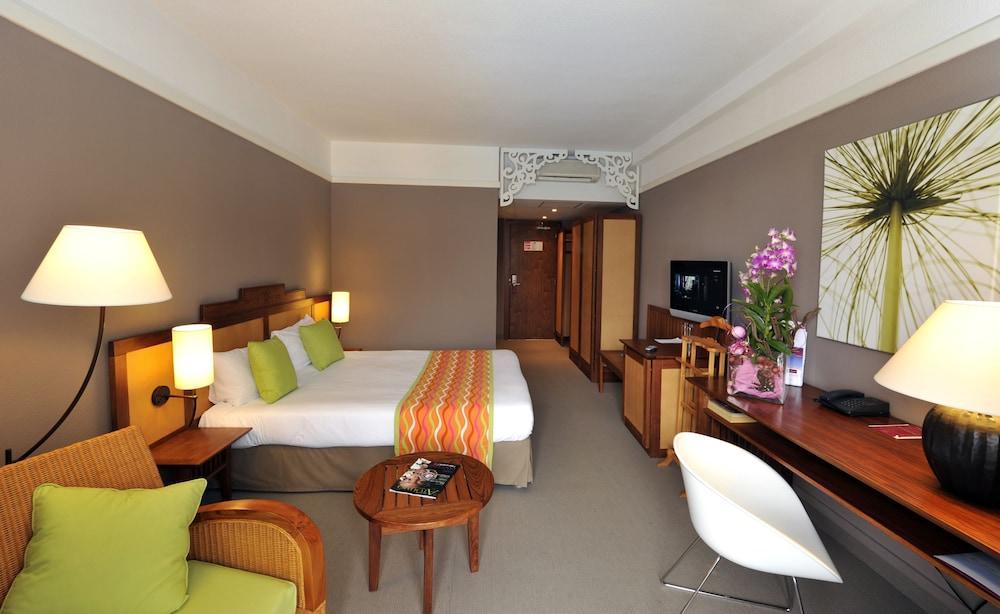 Hotel Exsel Creolia Сен Дьони Екстериор снимка