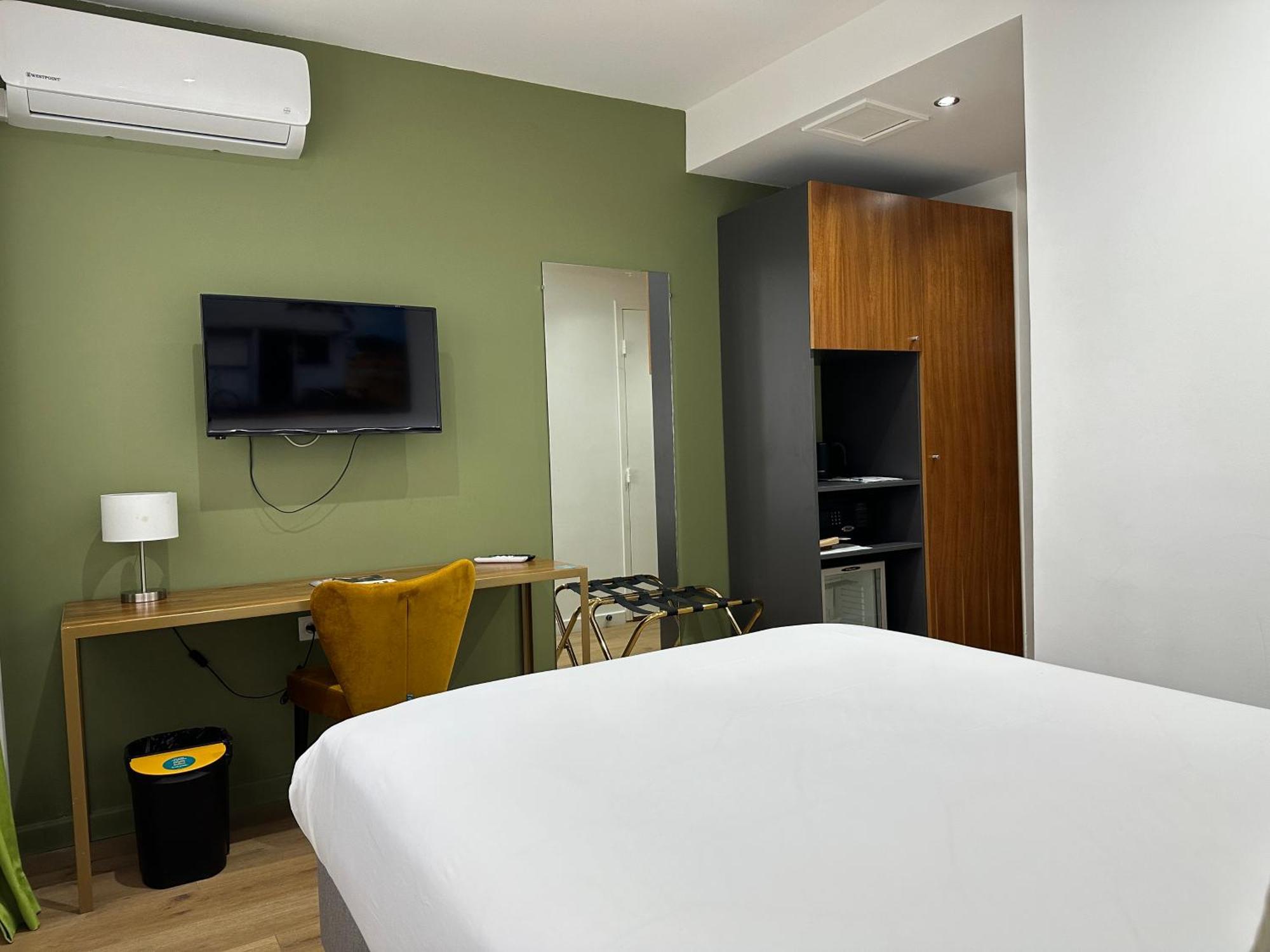 Hotel Exsel Creolia Сен Дьони Екстериор снимка